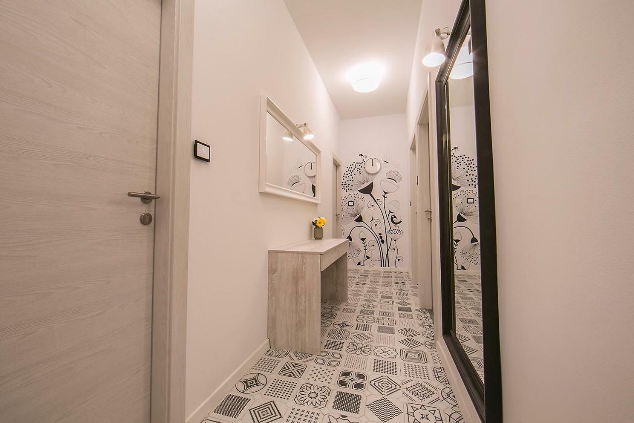 Rooms Nela Split Exterior foto